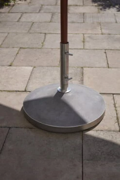 Skagerak Capri Aurinkovarjon Jalka, 30 Kg -Puutarha Unelma 0 S1900620 Capri Umbrella Foot M