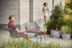 Cane-line On-the-move Pöytä, Pieni, Viininpunainen 9 Cane-line On-the-move Pöytä, Pieni, Viininpunainen -Puutarha Unelma 5407IBRDR 5407YN113