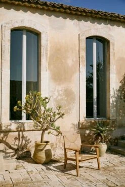 GUBI F-Chair Outdoor Nojatuoli, Luonnonvärinen - Tiikki 11 GUBI F-Chair Outdoor Nojatuoli, Luonnonvärinen - Tiikki -Puutarha Unelma GUBI SICILIA121410220436