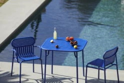 Petite Friture Week-end Tuoli, Sininen 10 Petite Friture Week-end Tuoli, Sininen -Puutarha Unelma M0740106 M0740306 M0741106 weekend chairs table blue28C29Ola Rindal lifestyle HD28129