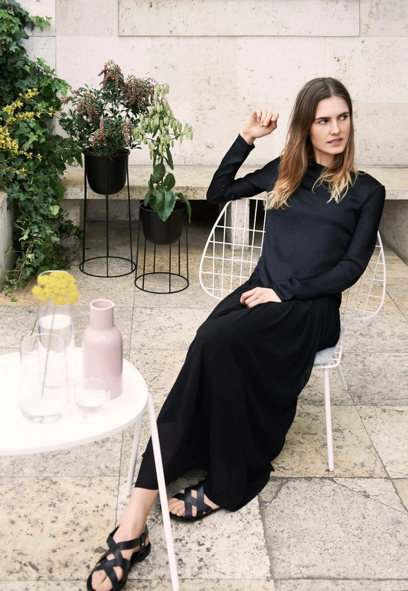 MENU Wire Ruukku, Musta 3 MENU Wire Ruukku, Musta - Image 3