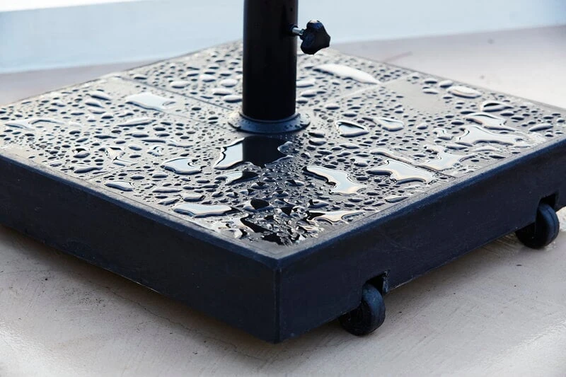 Cane-line Sunshade Aurinkovarjon Jalka Pyörillä, Musta 2 Cane-line Sunshade Aurinkovarjon Jalka Pyörillä, Musta - Image 2