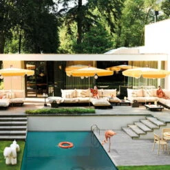 Fatboy King Outdoor Tyyny, Raidallinen Sandy Beige 7 Fatboy King Outdoor Tyyny, Raidallinen Sandy Beige -Puutarha Unelma product large 16 FATBOY Paletti Extra LARGE Moodpicture AH WITH MODEL 029 C01frikandel